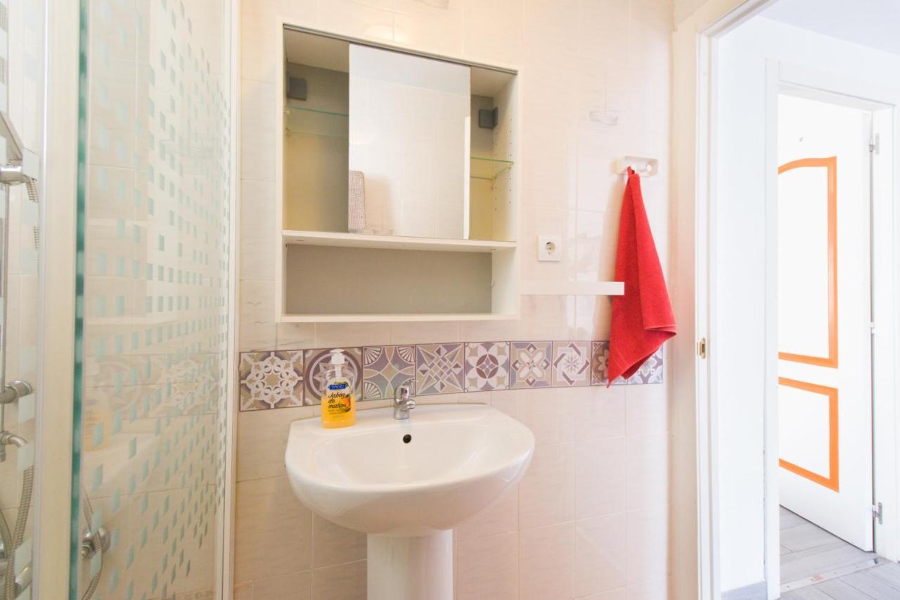 Bollywood Style Apartment Málaga Eksteriør bilde