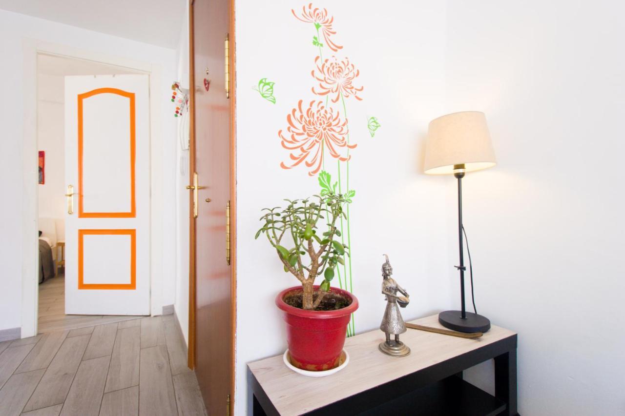 Bollywood Style Apartment Málaga Eksteriør bilde